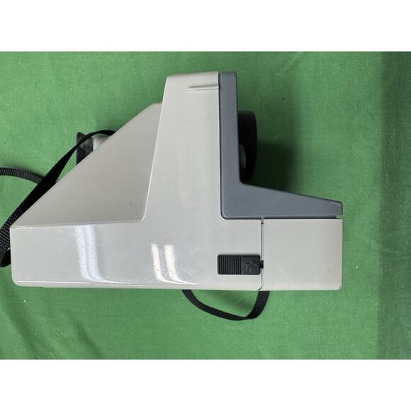 Vintage 80s Polaroid The Button Instant Land Camera - Untested - Picture 6 of 6